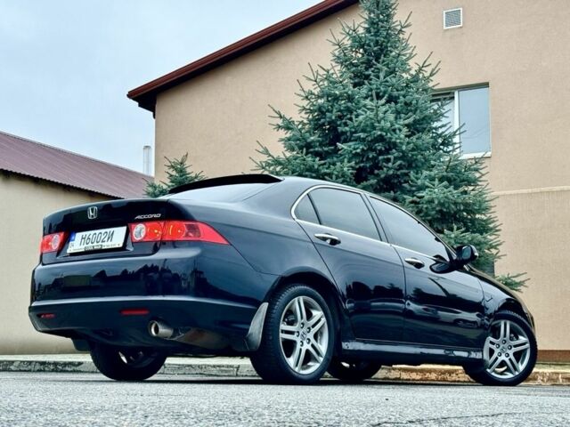 Черный Хонда Аккорд, объемом двигателя 2 л и пробегом 167 тыс. км за 8000 $, фото 10 на Automoto.ua