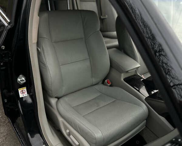 Черный Хонда Аккорд, объемом двигателя 2.35 л и пробегом 235 тыс. км за 8300 $, фото 14 на Automoto.ua