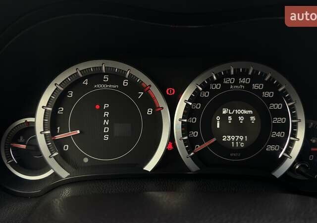 Черный Хонда Аккорд, объемом двигателя 2 л и пробегом 239 тыс. км за 10500 $, фото 23 на Automoto.ua