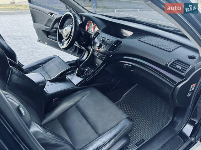 Чорний Хонда Аккорд, об'ємом двигуна 2 л та пробігом 280 тис. км за 6800 $, фото 12 на Automoto.ua
