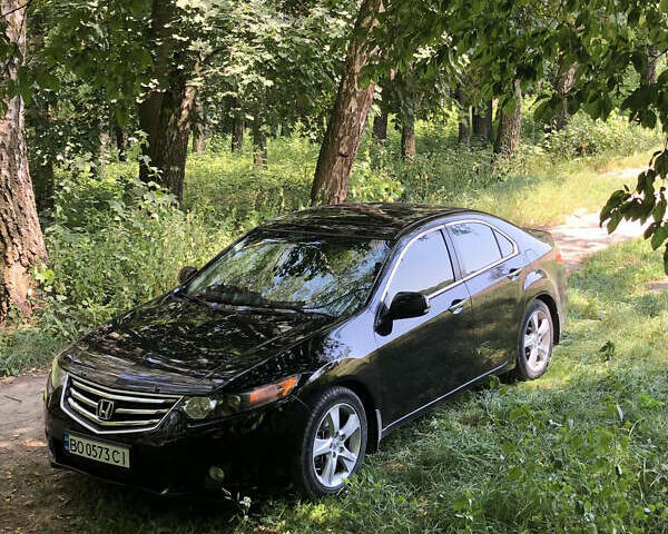 Чорний Хонда Аккорд, об'ємом двигуна 2.4 л та пробігом 148 тис. км за 9800 $, фото 8 на Automoto.ua