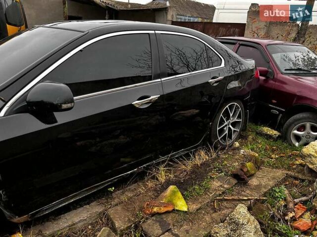 Черный Хонда Аккорд, объемом двигателя 2.4 л и пробегом 238 тыс. км за 5450 $, фото 1 на Automoto.ua