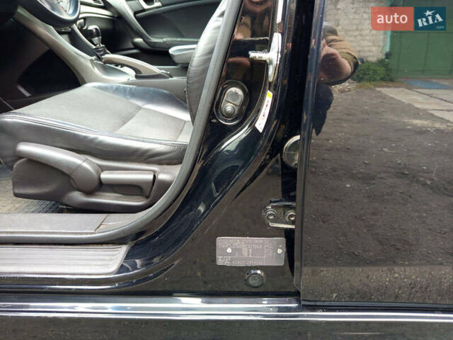 Чорний Хонда Аккорд, об'ємом двигуна 2.35 л та пробігом 220 тис. км за 8500 $, фото 6 на Automoto.ua