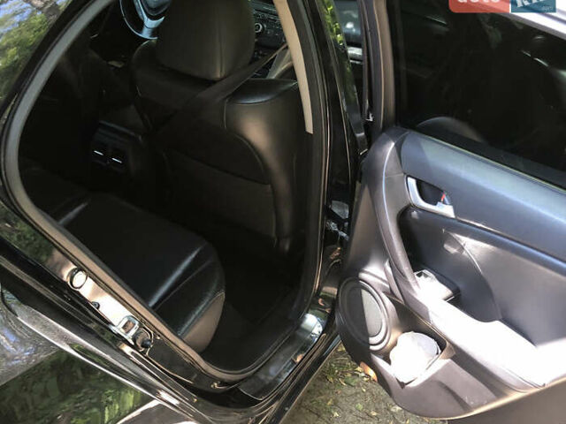 Чорний Хонда Аккорд, об'ємом двигуна 2.4 л та пробігом 148 тис. км за 9800 $, фото 3 на Automoto.ua