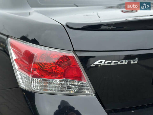 Чорний Хонда Аккорд, об'ємом двигуна 3.47 л та пробігом 280 тис. км за 7800 $, фото 20 на Automoto.ua
