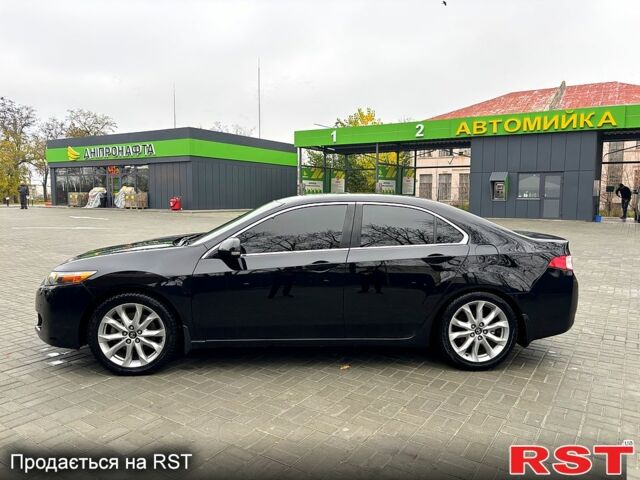 Черный Хонда Аккорд, объемом двигателя 2.4 л и пробегом 310 тыс. км за 10000 $, фото 5 на Automoto.ua