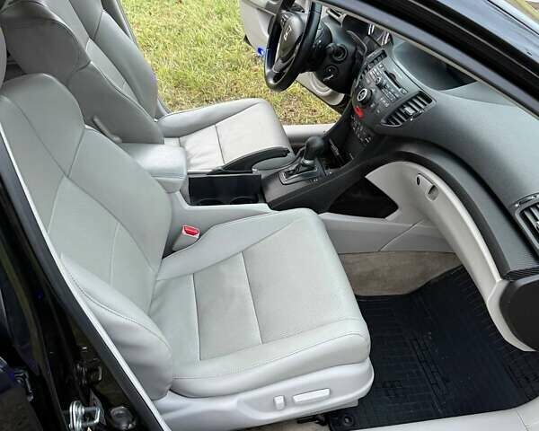 Черный Хонда Аккорд, объемом двигателя 2.4 л и пробегом 270 тыс. км за 8000 $, фото 19 на Automoto.ua