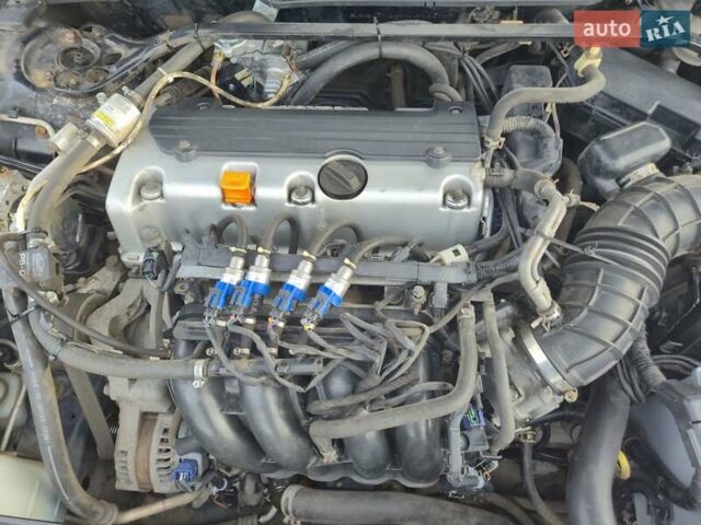 Черный Хонда Аккорд, объемом двигателя 2.35 л и пробегом 213 тыс. км за 9200 $, фото 16 на Automoto.ua