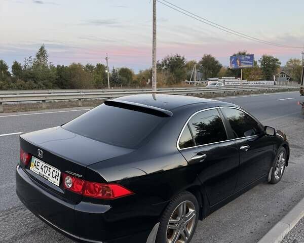 Черный Хонда Аккорд, объемом двигателя 2 л и пробегом 430 тыс. км за 7900 $, фото 5 на Automoto.ua