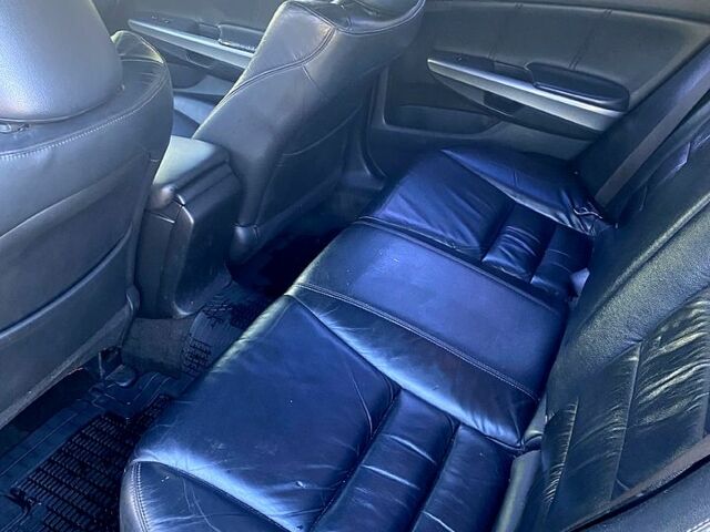 Черный Хонда Аккорд, объемом двигателя 2.4 л и пробегом 215 тыс. км за 6200 $, фото 9 на Automoto.ua