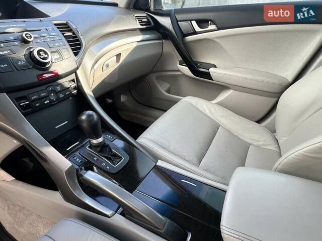 Черный Хонда Аккорд, объемом двигателя 2 л и пробегом 167 тыс. км за 9700 $, фото 47 на Automoto.ua