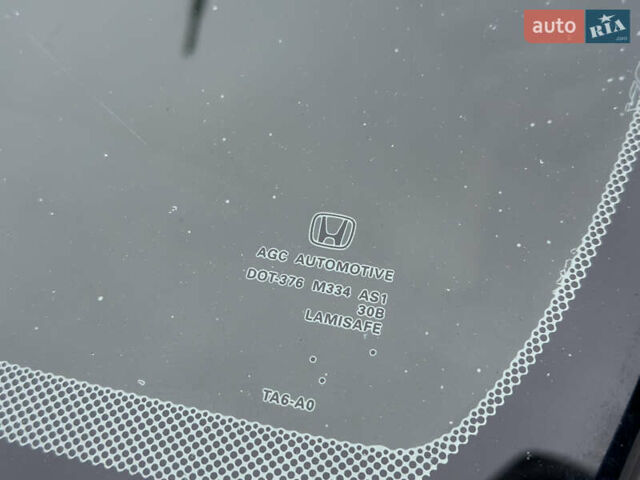 Чорний Хонда Аккорд, об'ємом двигуна 3.47 л та пробігом 280 тис. км за 7800 $, фото 18 на Automoto.ua