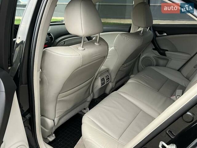 Черный Хонда Аккорд, объемом двигателя 2 л и пробегом 167 тыс. км за 9700 $, фото 18 на Automoto.ua