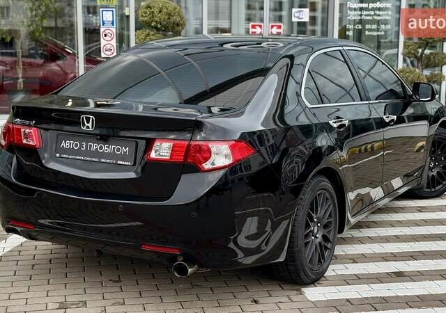 Черный Хонда Аккорд, объемом двигателя 2 л и пробегом 239 тыс. км за 10500 $, фото 7 на Automoto.ua