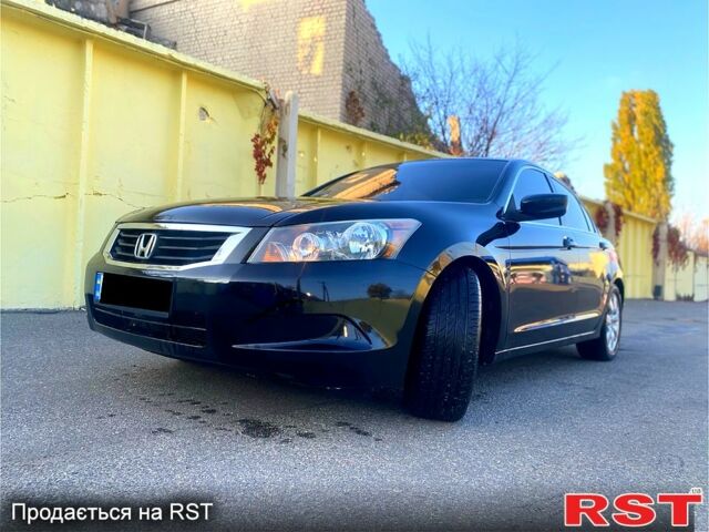 Черный Хонда Аккорд, объемом двигателя 2.4 л и пробегом 215 тыс. км за 6200 $, фото 4 на Automoto.ua