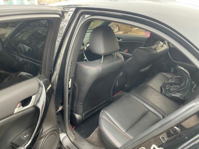 Чорний Хонда Аккорд, об'ємом двигуна 2 л та пробігом 257 тис. км за 4500 $, фото 3 на Automoto.ua