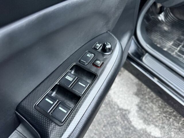 Черный Хонда Аккорд, объемом двигателя 2 л и пробегом 167 тыс. км за 8000 $, фото 22 на Automoto.ua