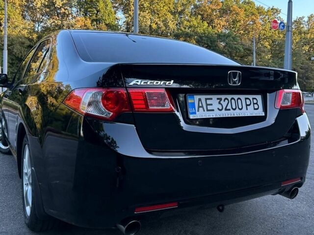 Черный Хонда Аккорд, объемом двигателя 2.4 л и пробегом 219 тыс. км за 0 $, фото 3 на Automoto.ua