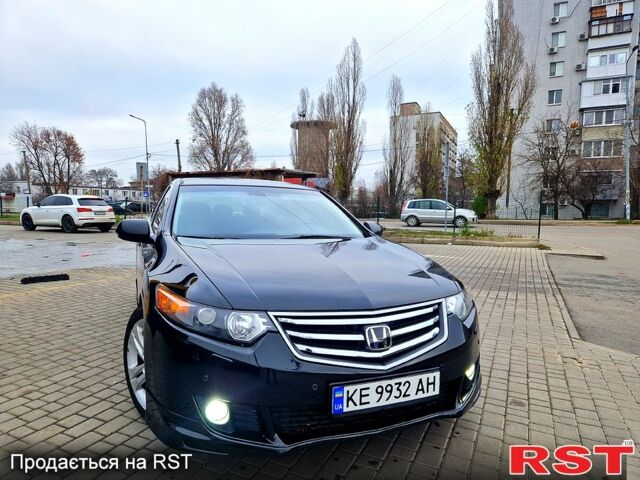 Черный Хонда Аккорд, объемом двигателя 2.5 л и пробегом 240 тыс. км за 10500 $, фото 1 на Automoto.ua