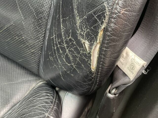 Черный Хонда Аккорд, объемом двигателя 2.4 л и пробегом 216 тыс. км за 8700 $, фото 5 на Automoto.ua