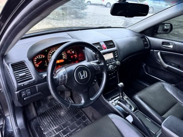 Черный Хонда Аккорд, объемом двигателя 2 л и пробегом 167 тыс. км за 8000 $, фото 18 на Automoto.ua