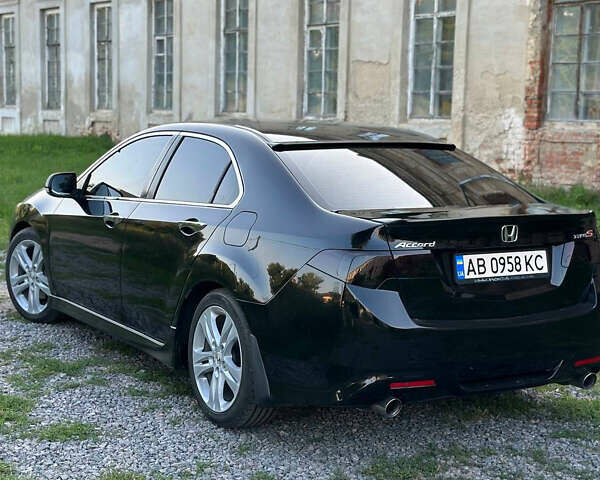 Чорний Хонда Аккорд, об'ємом двигуна 2.4 л та пробігом 285 тис. км за 8299 $, фото 9 на Automoto.ua