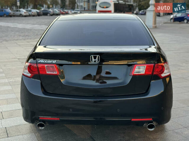 Чорний Хонда Аккорд, об'ємом двигуна 2 л та пробігом 208 тис. км за 10500 $, фото 3 на Automoto.ua