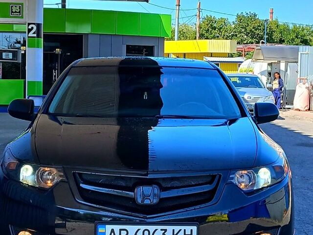 Черный Хонда Аккорд, объемом двигателя 2 л и пробегом 234 тыс. км за 7800 $, фото 4 на Automoto.ua