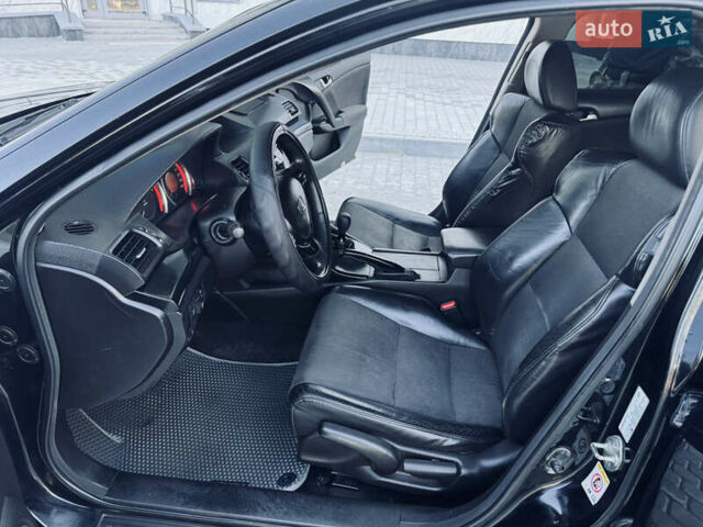 Чорний Хонда Аккорд, об'ємом двигуна 2 л та пробігом 280 тис. км за 6800 $, фото 10 на Automoto.ua