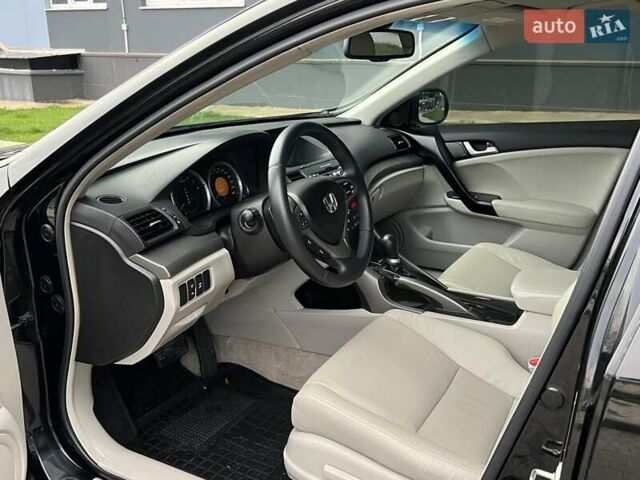 Черный Хонда Аккорд, объемом двигателя 2 л и пробегом 167 тыс. км за 9700 $, фото 10 на Automoto.ua