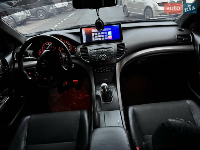 Черный Хонда Аккорд, объемом двигателя 2.35 л и пробегом 262 тыс. км за 9300 $, фото 5 на Automoto.ua