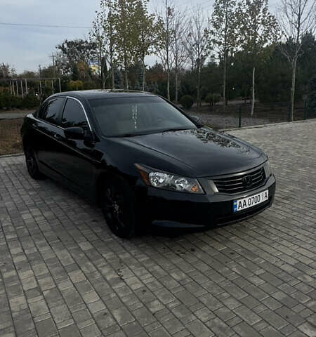 Черный Хонда Аккорд, объемом двигателя 2.35 л и пробегом 280 тыс. км за 7200 $, фото 2 на Automoto.ua