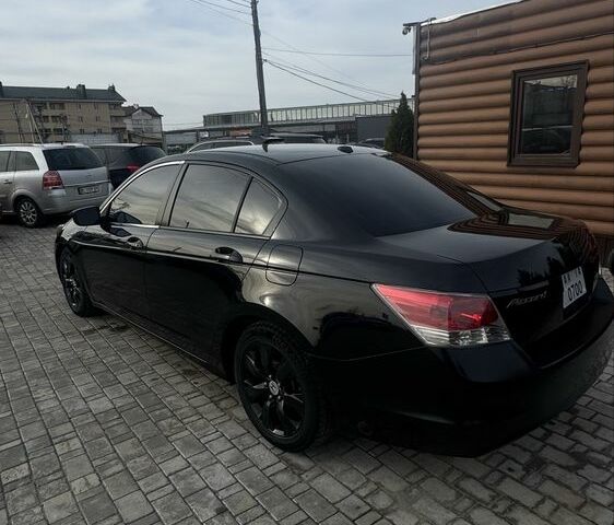 Чорний Хонда Аккорд, об'ємом двигуна 2.4 л та пробігом 280 тис. км за 7200 $, фото 5 на Automoto.ua