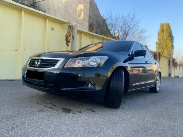 Черный Хонда Аккорд, объемом двигателя 0 л и пробегом 215 тыс. км за 6200 $, фото 1 на Automoto.ua