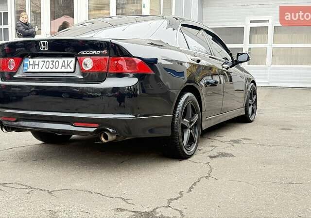 Чорний Хонда Аккорд, об'ємом двигуна 2.35 л та пробігом 187 тис. км за 6800 $, фото 2 на Automoto.ua