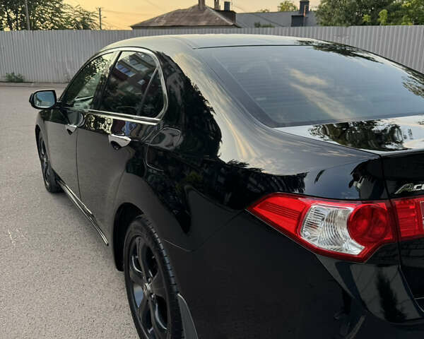 Чорний Хонда Аккорд, об'ємом двигуна 2.4 л та пробігом 235 тис. км за 12307 $, фото 1 на Automoto.ua