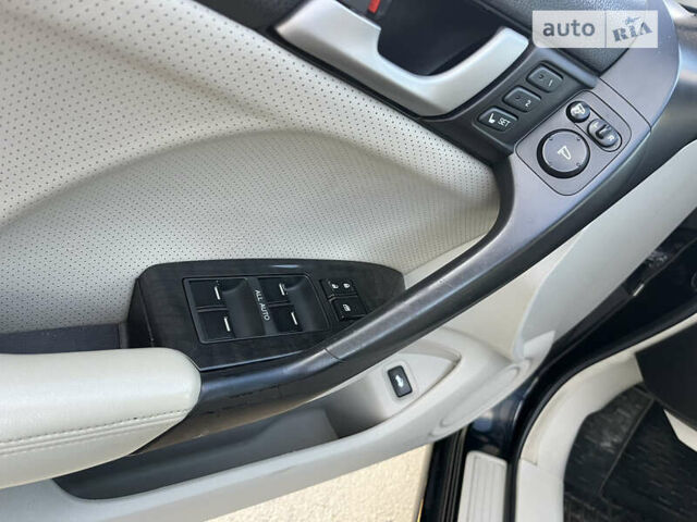 Черный Хонда Аккорд, объемом двигателя 2.35 л и пробегом 216 тыс. км за 9700 $, фото 11 на Automoto.ua