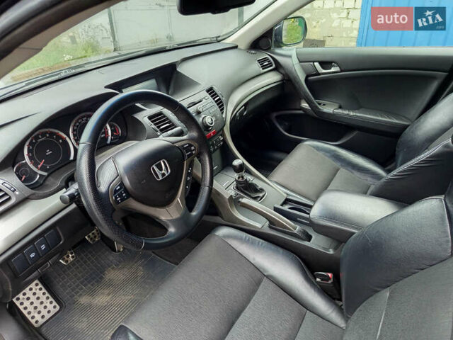 Чорний Хонда Аккорд, об'ємом двигуна 2.35 л та пробігом 220 тис. км за 8500 $, фото 2 на Automoto.ua