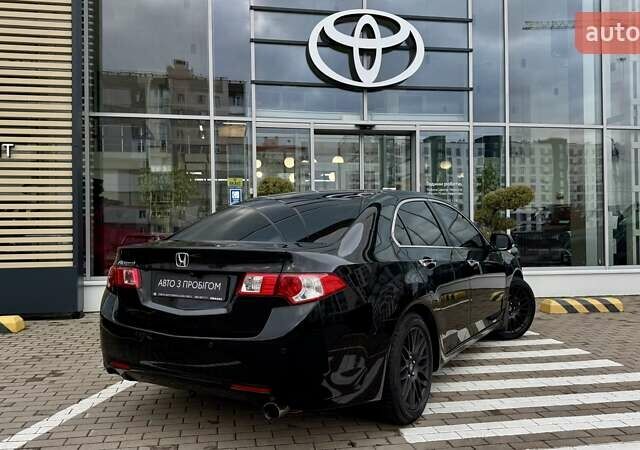 Черный Хонда Аккорд, объемом двигателя 2 л и пробегом 239 тыс. км за 10500 $, фото 6 на Automoto.ua
