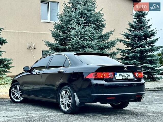 Черный Хонда Аккорд, объемом двигателя 2 л и пробегом 167 тыс. км за 8000 $, фото 5 на Automoto.ua