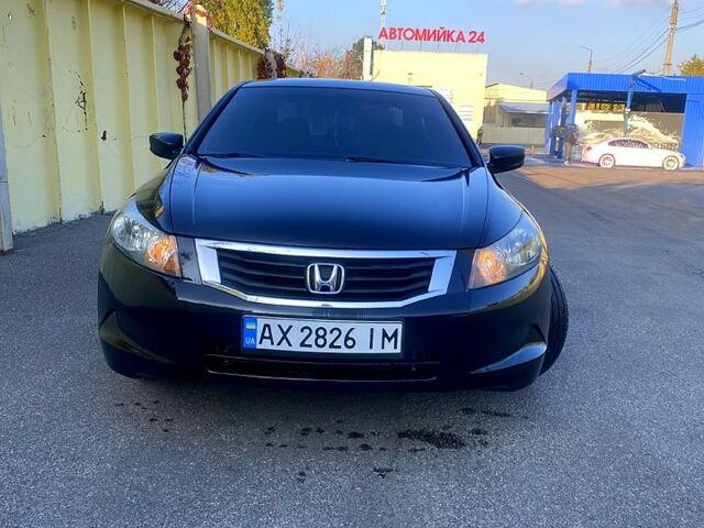 Черный Хонда Аккорд, объемом двигателя 2.4 л и пробегом 215 тыс. км за 6200 $, фото 1 на Automoto.ua