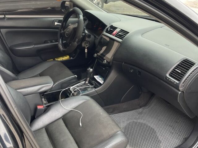 Чорний Хонда Аккорд, об'ємом двигуна 2 л та пробігом 300 тис. км за 8700 $, фото 9 на Automoto.ua