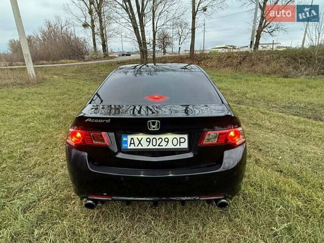 Черный Хонда Аккорд, объемом двигателя 2.4 л и пробегом 270 тыс. км за 8000 $, фото 7 на Automoto.ua