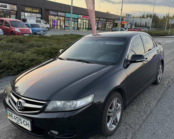 Черный Хонда Аккорд, объемом двигателя 2 л и пробегом 430 тыс. км за 7900 $, фото 2 на Automoto.ua