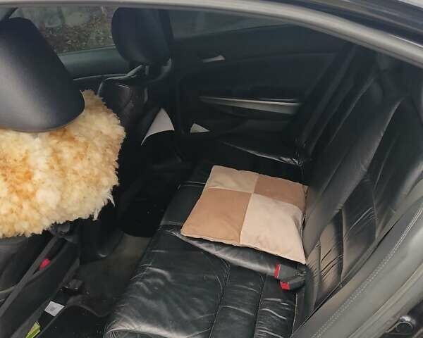 Черный Хонда Аккорд, объемом двигателя 3.5 л и пробегом 270 тыс. км за 8999 $, фото 1 на Automoto.ua