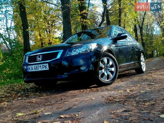 Черный Хонда Аккорд, объемом двигателя 2.35 л и пробегом 177 тыс. км за 7700 $, фото 6 на Automoto.ua