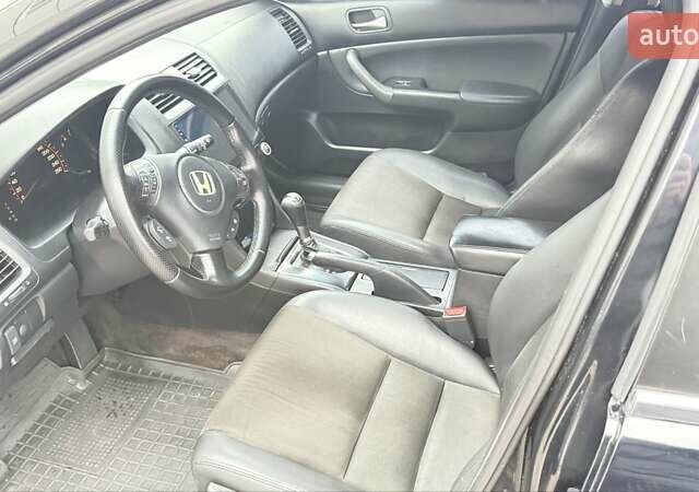 Чорний Хонда Аккорд, об'ємом двигуна 2.35 л та пробігом 187 тис. км за 6800 $, фото 12 на Automoto.ua