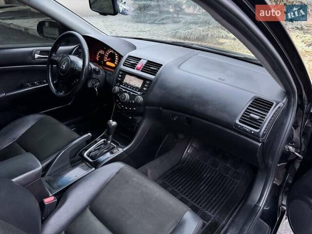 Черный Хонда Аккорд, объемом двигателя 2 л и пробегом 167 тыс. км за 8000 $, фото 25 на Automoto.ua
