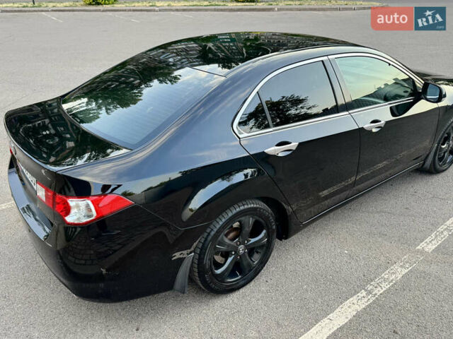 Чорний Хонда Аккорд, об'ємом двигуна 2.4 л та пробігом 235 тис. км за 12307 $, фото 21 на Automoto.ua