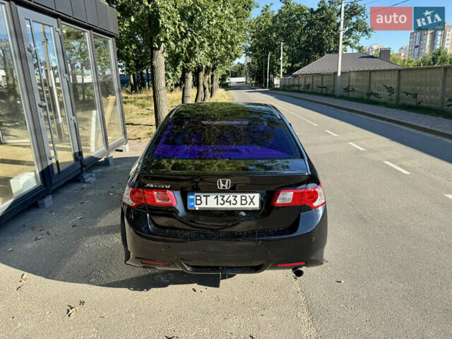 Черный Хонда Аккорд, объемом двигателя 2 л и пробегом 236 тыс. км за 8000 $, фото 9 на Automoto.ua